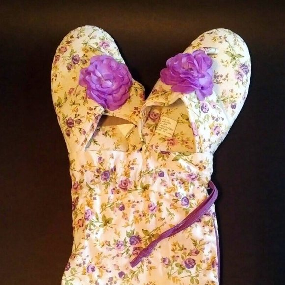 NEW Floral Thong Slippers, Purple Rosettes, Large with BONUS! - Picture 3 of 7